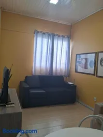 Ground floor apartment steps from the Cathedral - Image 4