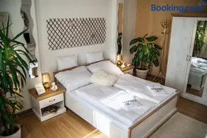 Beauty-Spa Apartment - Image 1