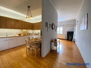 Coro Cozy House - Image 1