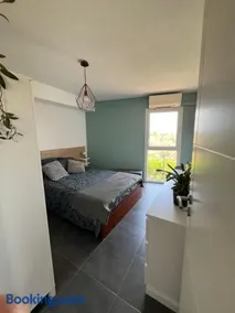 Appartement ds résidence avec piscine Mauguio Carnon - Image 4