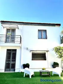 Casa De Curtis - Image 1