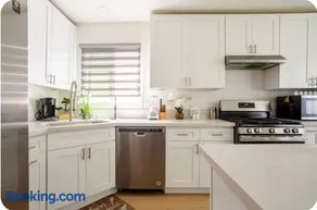 The Heart Of LA House - Image 5