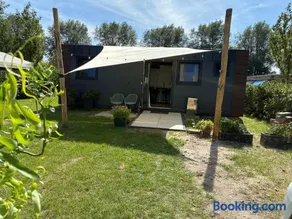 Cabin Red Robin fully furnished - Image 3