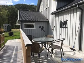 House just north of Arctic Circle - Image 5