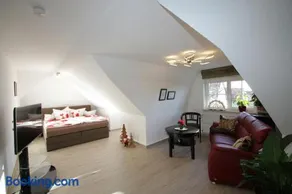 Ferienwohnung & Apartment Kunsthaus Penthouse - Image 1