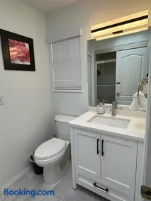 Beautiful Home in Burnaby (Metrotown Area) - Image 3