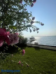 Lakefront Bliss on Old Mission Peninsula - Image 2