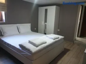 Ракшиева Къща - Image 2