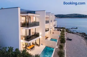 Beachfront Escape Villa Nevera - Image 2