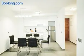 Luxury Apartment Las Terrazas - Image 5