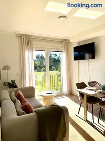 Apartamento Estudio con Wifi, Piscina y Parking - Image 2