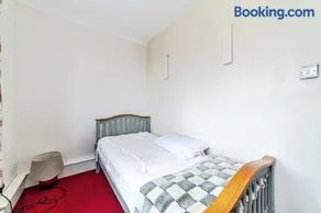Oxford apartment - Image 5