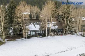 EagleVail Golfside Retreat with Resort Amenities - Image 4
