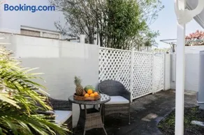 RED Rock - Where Yamba Adventures Meet Townhouse Comfort - Holiday Yamba - Image 5