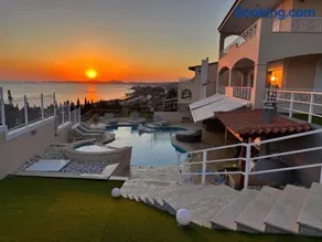 Seaview Villa Resort Lagonissi - Walk to Beach - Image 1