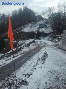 Radha Gopal Royal, Kausani - Image 3