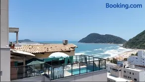 Cobertura Luxuosa, pe na areia - Exclusividade na Praia do Tombo, Guarujá, a Mais Premiada com Bandeira Azul no Brasil - Image 1