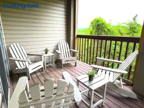 The Cove 13-4 By SDC, Big Deck, Pool, Hot Tub, By Lake , No Stairs - Image 1