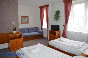 Hotel Peliny - Image 1