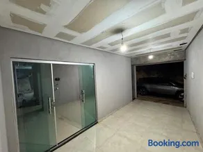 Casa com suítes e varandas com uma garagem - Image 3