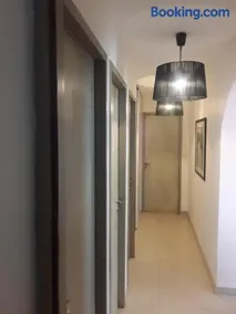 Appartement rdc pieds dans l'eau - Image 3