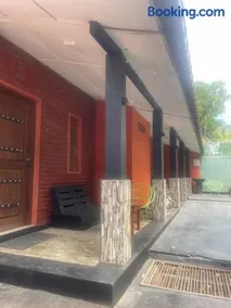 Huzaima restaurant & guest - Image 2