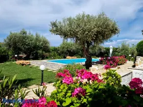 Beach Villa Claire - Image 1