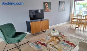 2 Bed Duplex Apartment Westport F28 X638 - Image 2