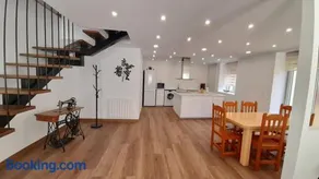 Casa Lorea - Image 1