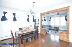 Spacious Home with Parking, Laundry - Near RU, RWJ, NJ Transit - Image 4