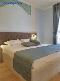 Vromos Guest House - Image 4