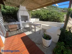 Makana 10A - Image 1