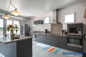 Maison avec piscine privée à La Digne-d'Aval - Image 1
