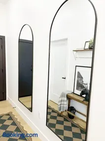 Panoramic Condo - Image 3