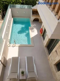 Villa Nuelle - Image 1