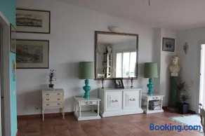 Attic in Cadaques , With Parking - Image 4