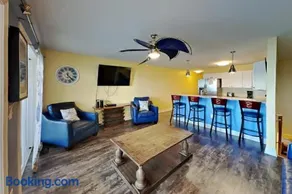 Put-in-Bay Waterfront Condo #111 - Image 2