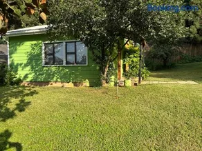Green Cottage - Image 2