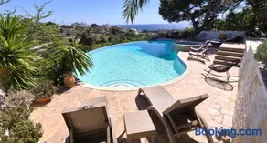 Villa mini-complex Harmony with infinity pool and amazing sea view - Image 2
