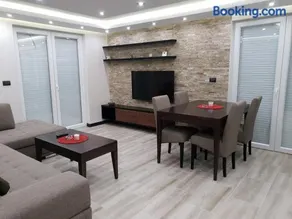 Divcibare Golden Luxx Apartman - Image 3