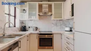 Wansfell Cottage At Windermere Marina Village - Image 3