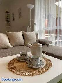 Green City Apartment Budapest - FREE GARAGE, AC, BALCONY, WI-FI - Image 4