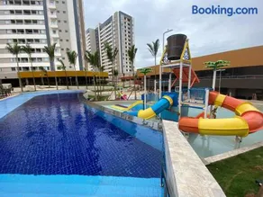 Apartamento dentro de resort próximo do Thermas dos Laranjais - Image 2