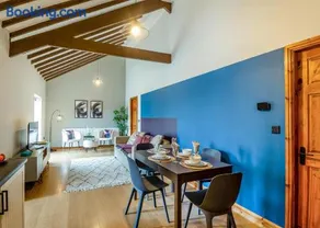 Glan Morfa Lodge Retreat - Image 2
