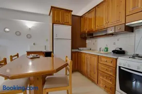 The Big Cypress Apartments - Image 3