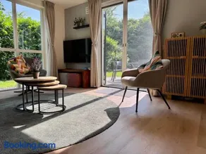 5 - Persoons Lycka 285 Bungalow - Image 4