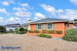 Summer School - Private Home - Image 4