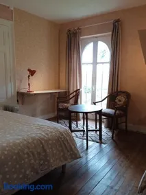 chambre chez l'habitant, axe A62, à 20 min d' ouest d'Agen, parking dans la rue gratuit, accès cuisine, convivial - Image 2