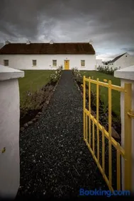 Katie's Cottage Bellaghy - Image 3