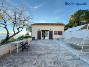 Tsoupis Villa - Image 2